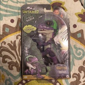 Untamed dinosaur fingerling